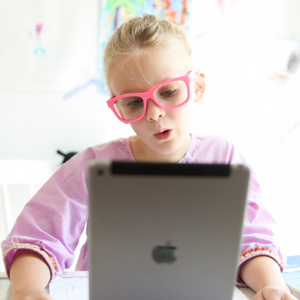 Navigator Screen Saver - Think Pink Style | Age 6+