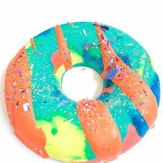 Donut Crayon - Lavish & Glamourous Designs