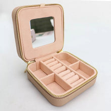 Load image into Gallery viewer, Jewelry Case - Nude
